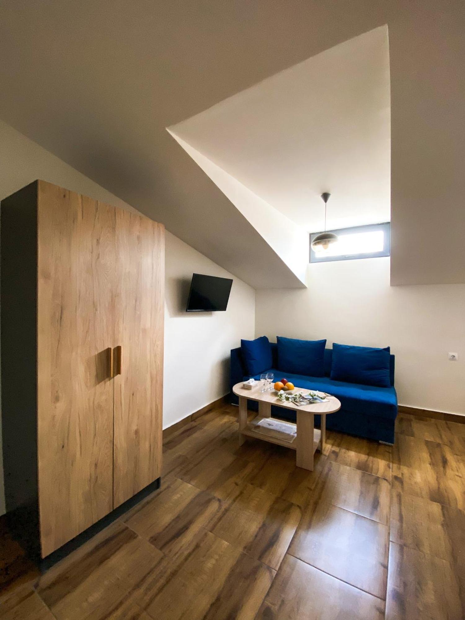 Alex Hotel Jerevan Kamer foto